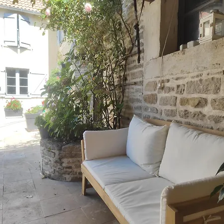 La Mirabelle Des 3 Forets Homestay *